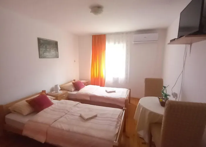 Soba Dujakovic 招待所 Banja Vrucica